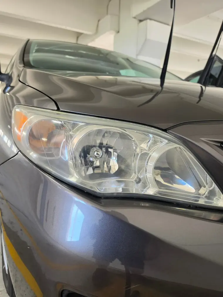 Crystal-clear headlight after headlight restoration
